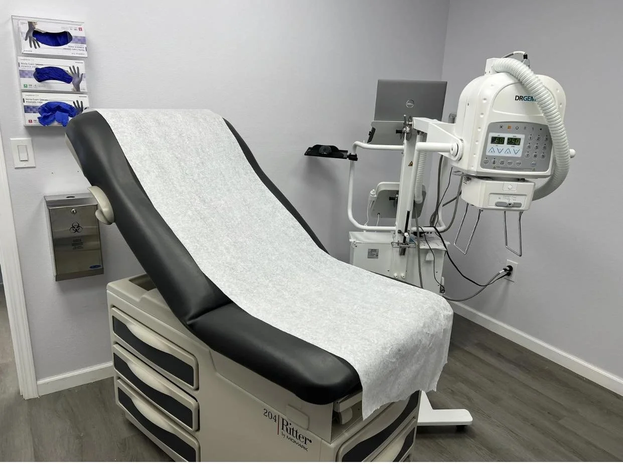 Exam room inside the ShowMD DIHP clinic